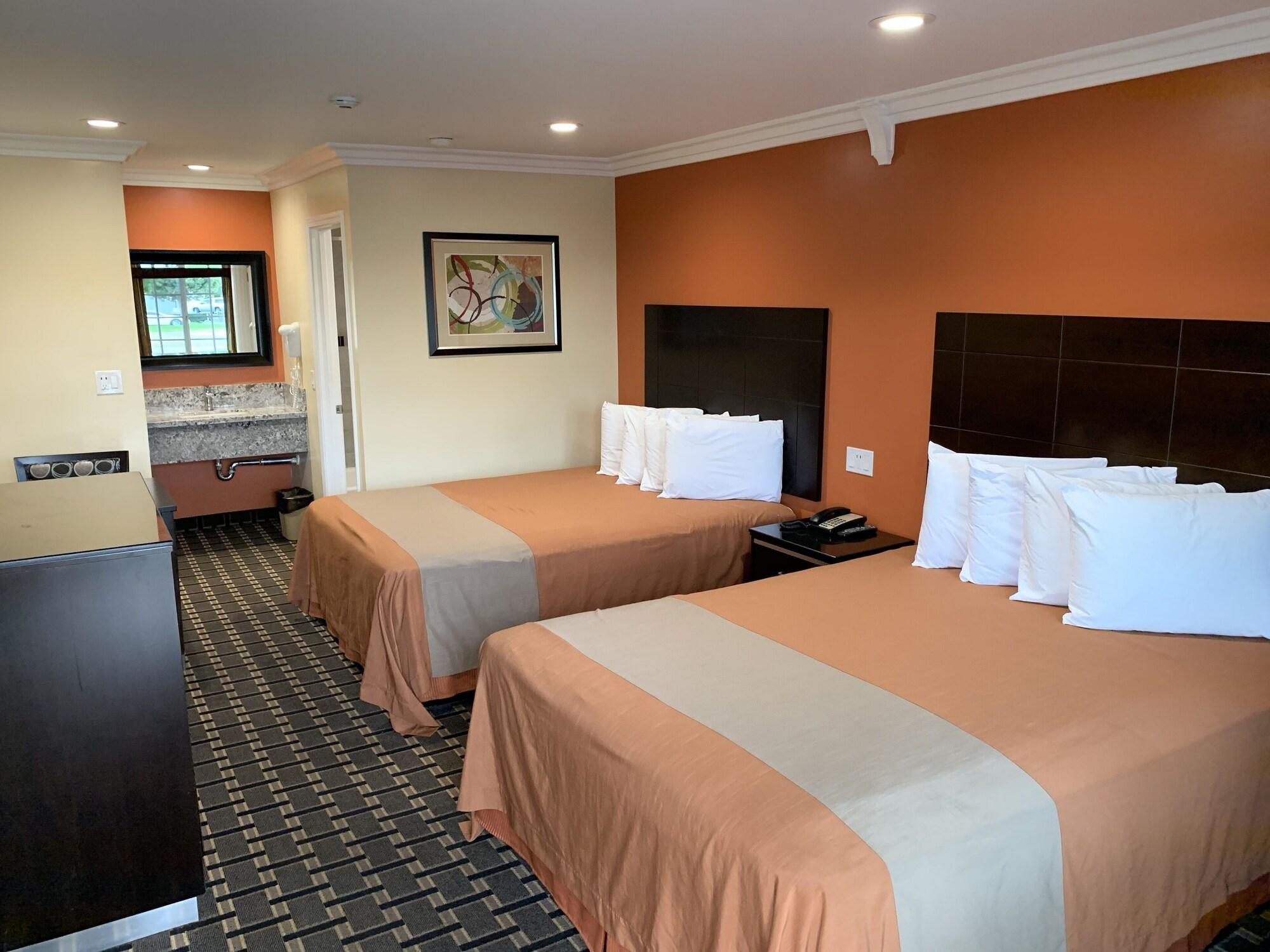 Ontario Inn & Suites Монклер Экстерьер фото