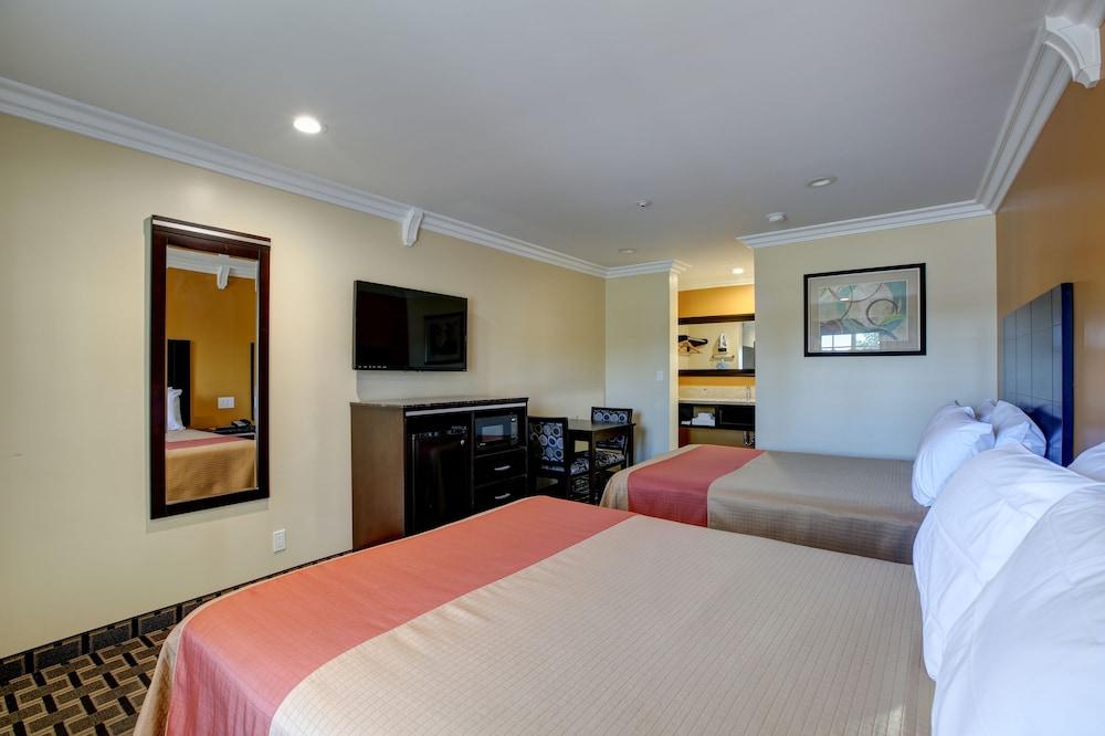 Ontario Inn & Suites Монклер Экстерьер фото